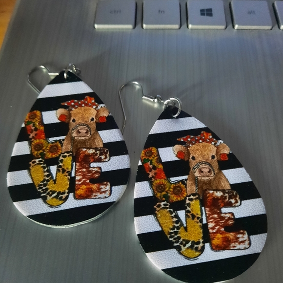 Hand Crafted Jewelry - Earrings